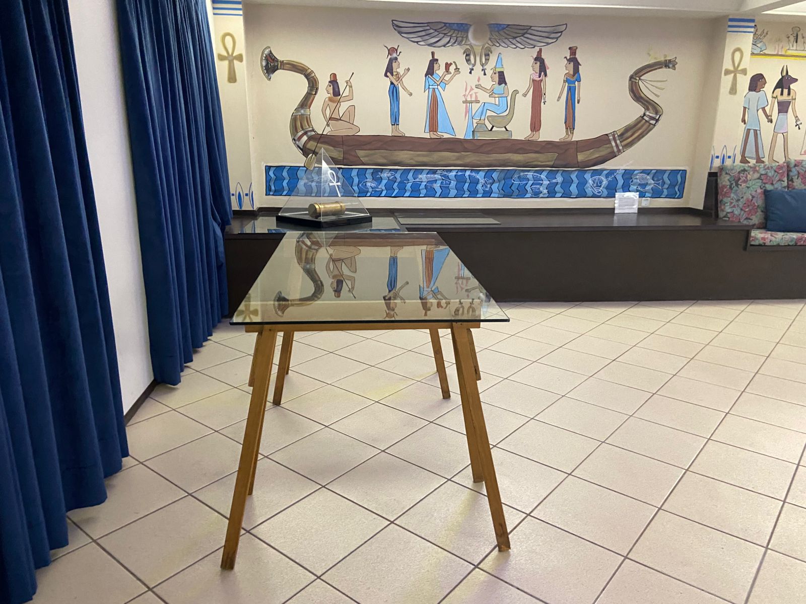 8f1d1ec4-6127-4d0f-9b56-bf0c5aadddfe